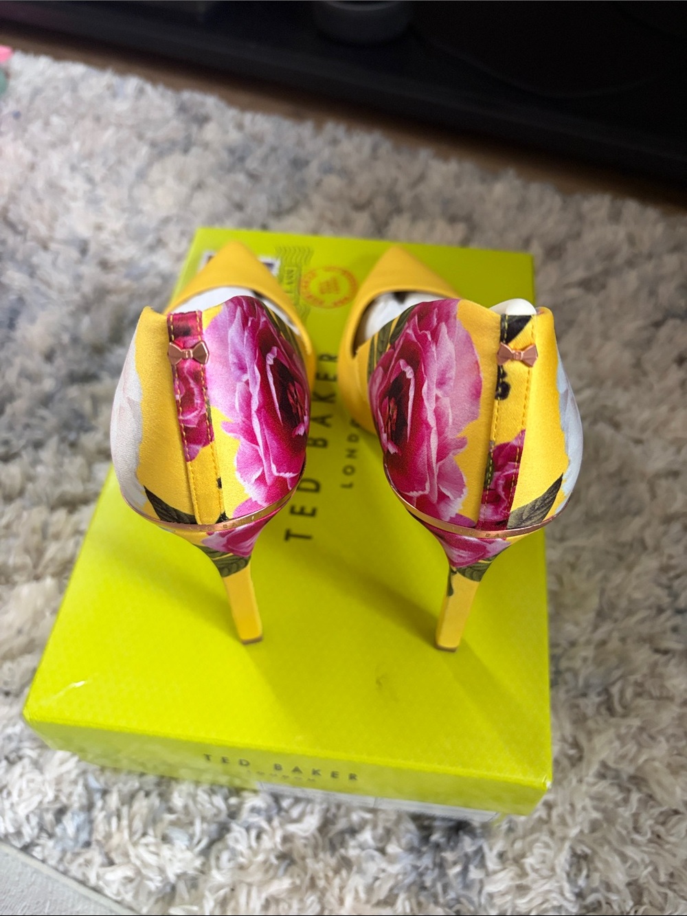Ted Baker Yellow Pointed Toe Pumps with Pink Floral Heel - Picture 3 of 5